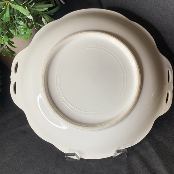 Vintage unbranded hand painted floral porcelain gilded vanity tray - Picture 8 of 12